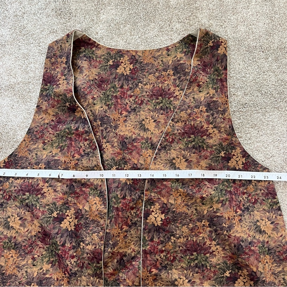 Vintage Inspired Floral Patterned‎ Linen Sleeveless Vest - Picture 7 of 8